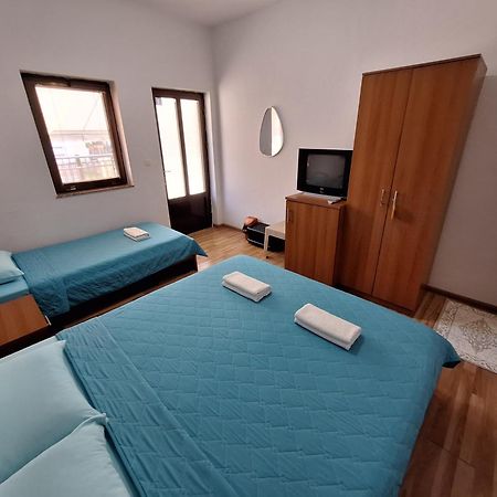 Studio Apartments Oleg Ohrid Esterno foto